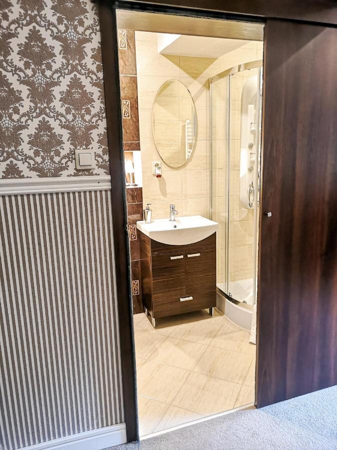 Zajazd Tumidaj Brzeznio Exteriér fotografie